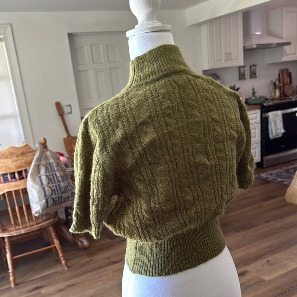 Olive Green Women's Sweater - Picture 3 of 3